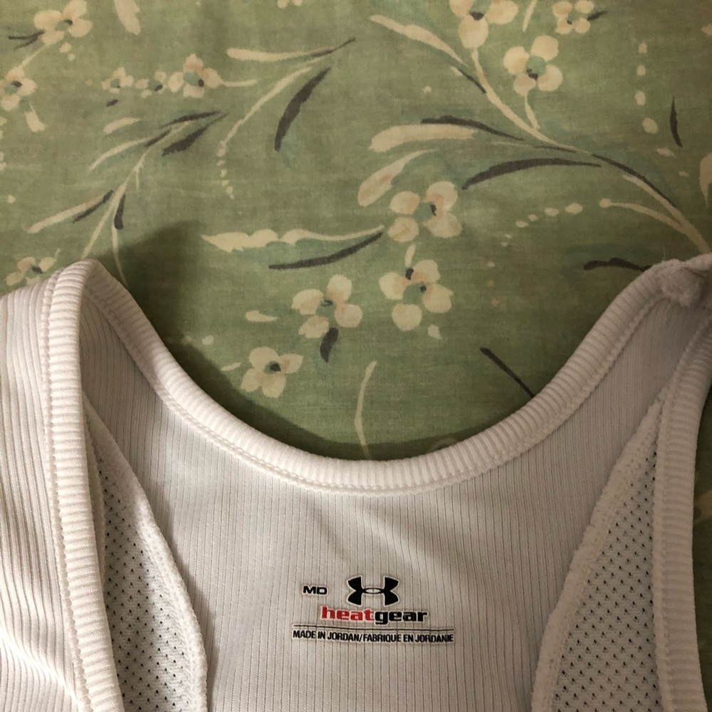 Under Armour Womens HeatGear Sleeveless Gym Run Tank Top (bundle) - Picture 6 of 8